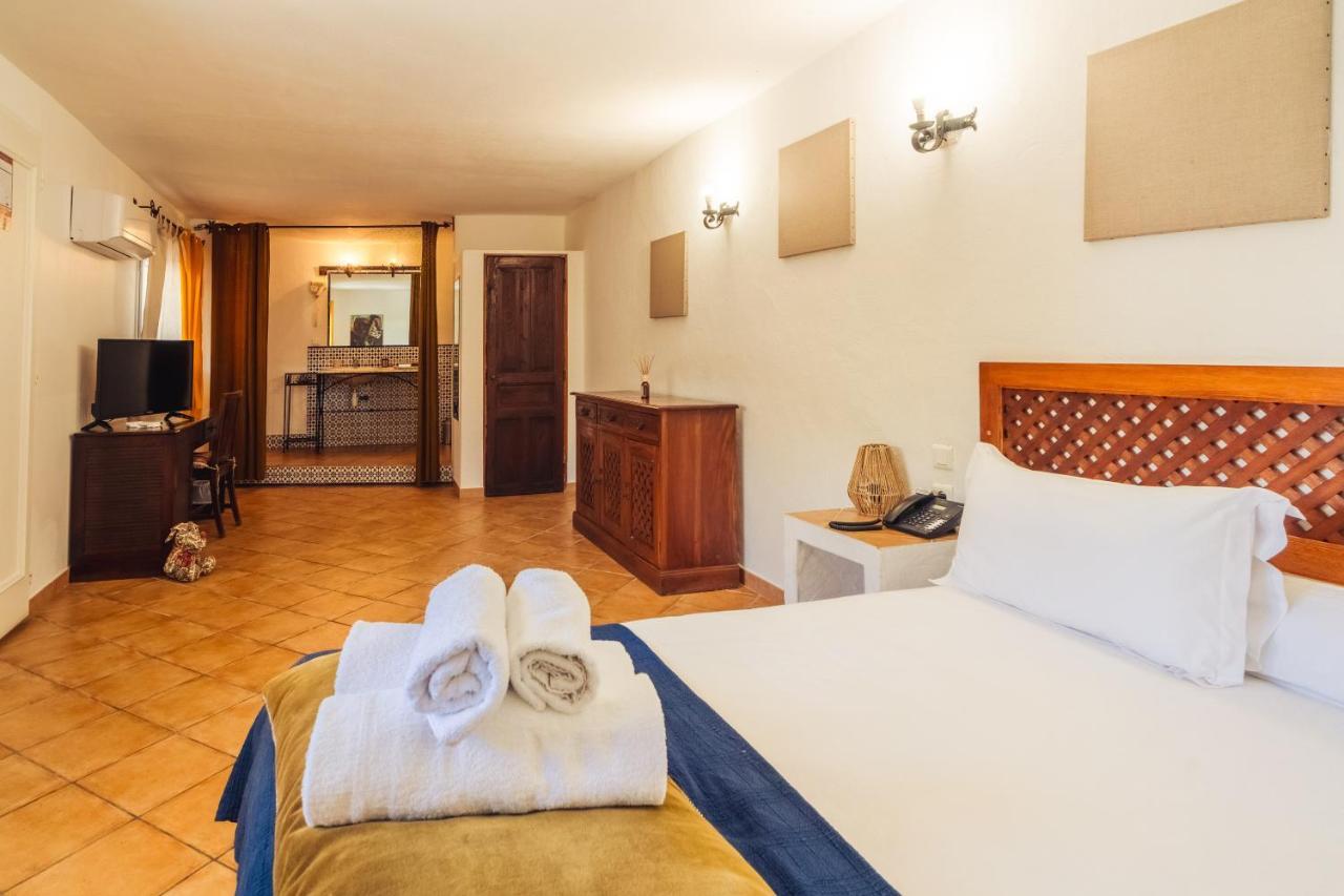Le Lido Hotel 3*